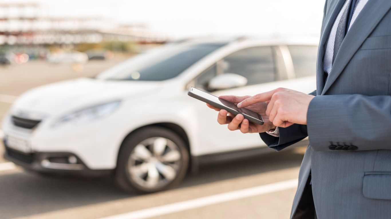 Why Was Your Car Door Locked? | Making an Emergency Call