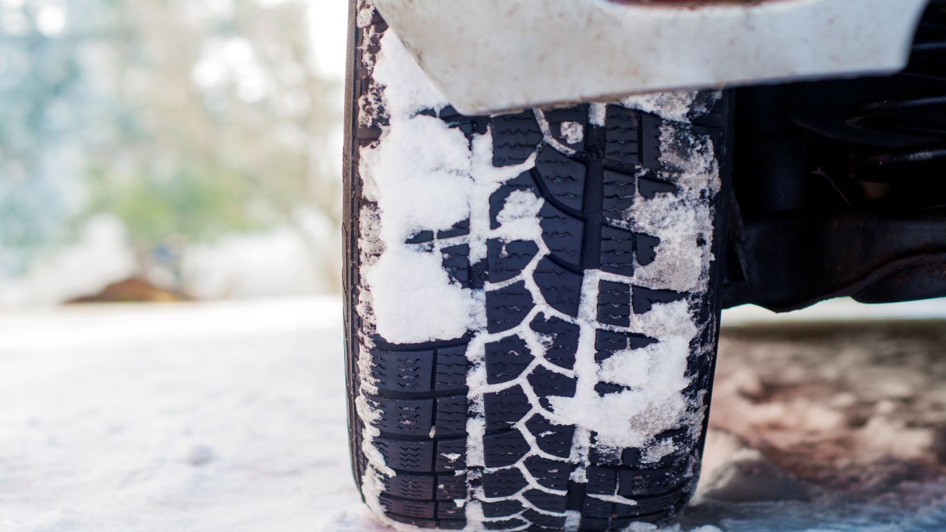 Changing Winter Tires Without Rims